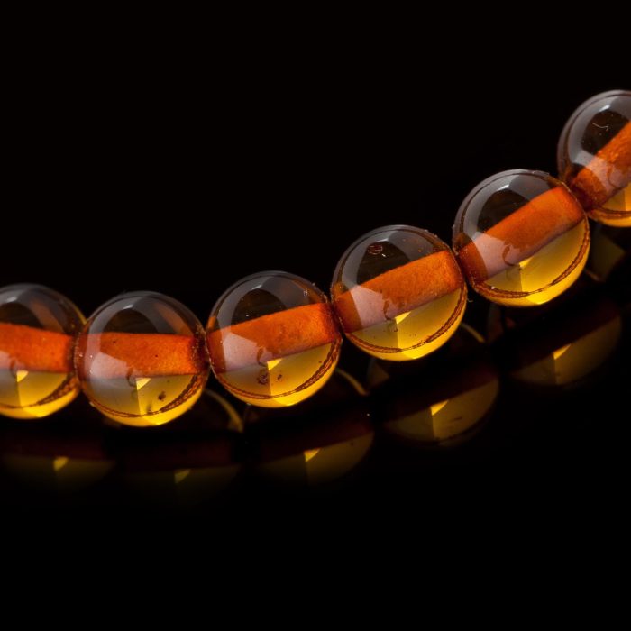 DS_0131-min Amber Necklace - Round Beads BAN010 - Image 2