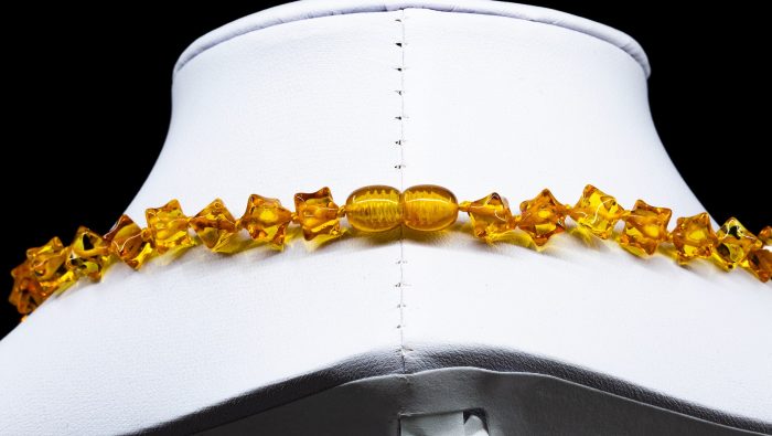 Amber Necklace - Hedgehog Cubic Beads HEDGN002 - Image 4