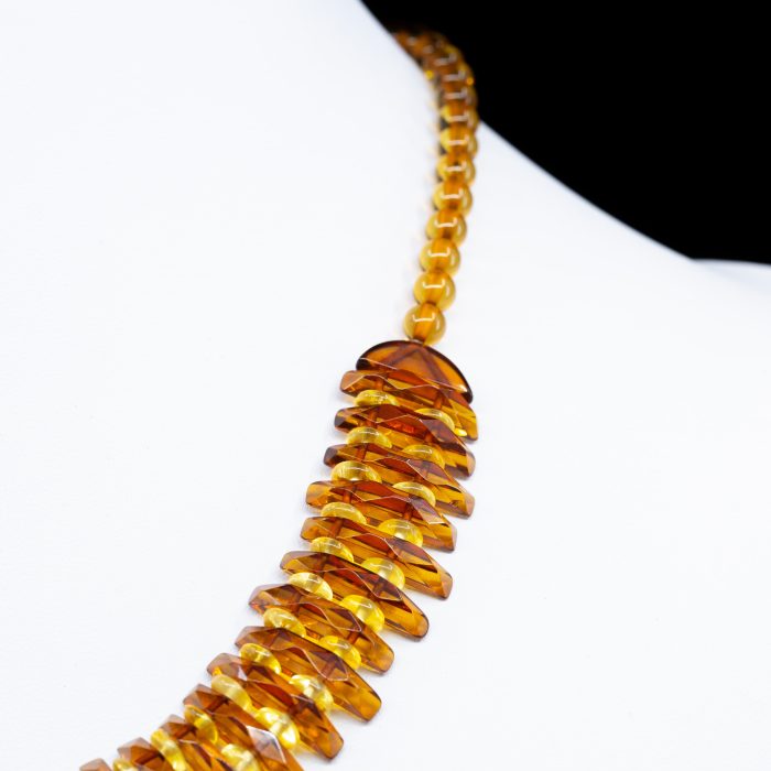 3-min Amber Necklace - Mandarin Kolje Necklace MAN011 - Image 2