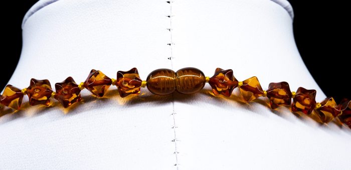 Amber Necklace - Hedgehog Cubic Beads HEDGN003 - Image 4
