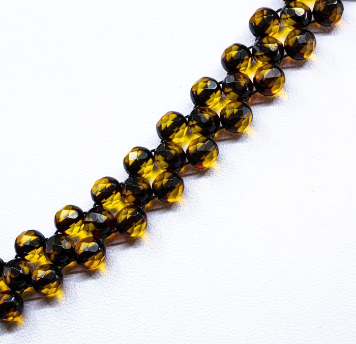 3 Amber Necklace - Braided V-Shape Faceted Beads MUN034 - Image 2