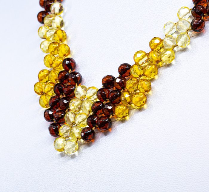 Amber Necklace - Braided V-Shape Faceted Beads MUN040 - Image 2